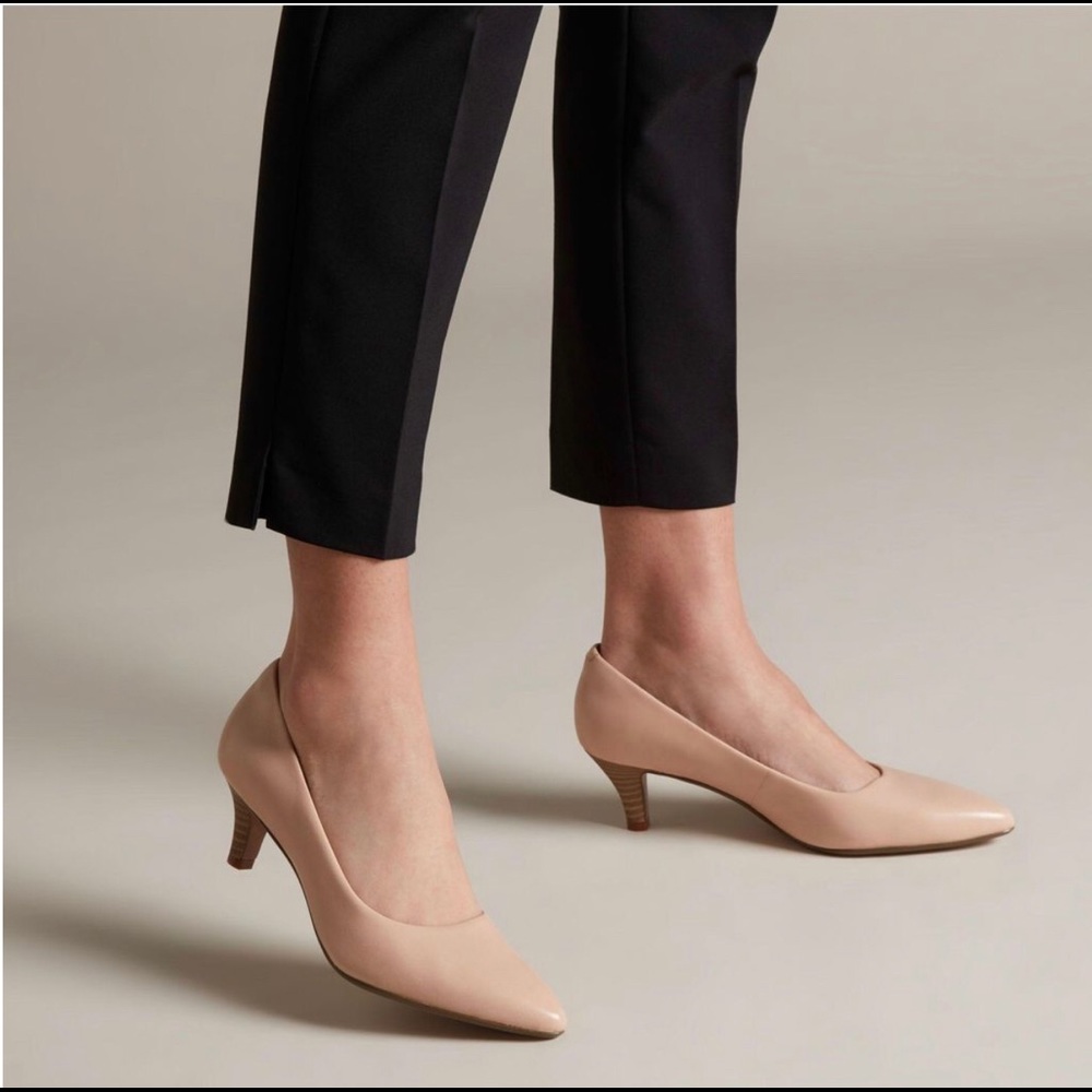 Clarks Linvale Jerica Collection Leather Pumps - image 1